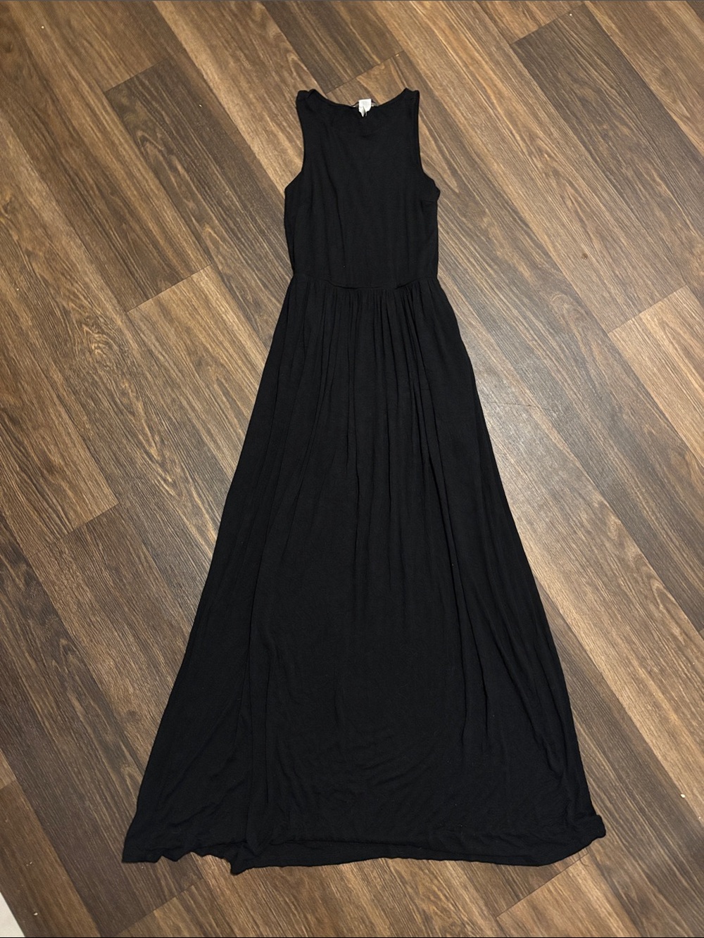 Black Sleeveless Maxi Dress - Has Pockets